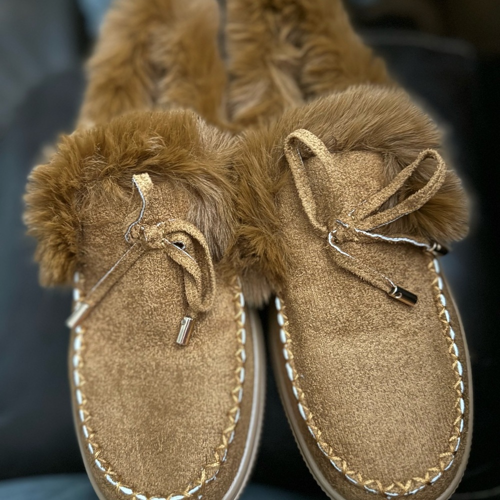 Cozy Brown Fur-Lined Moccasins